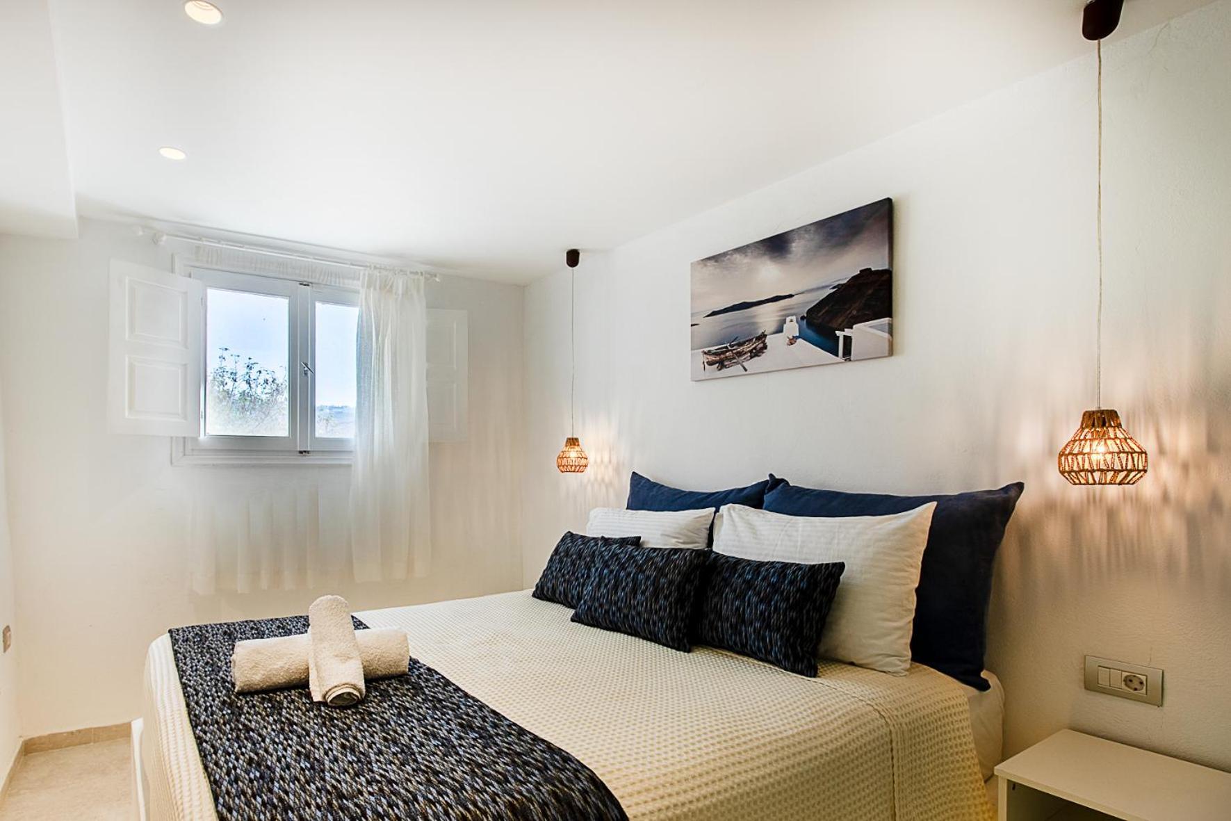 Santorini Villatzio Suites Mesaria Extérieur photo
